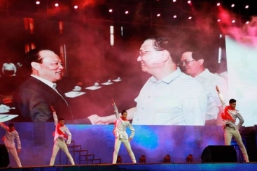 15000多人旁观直播，这场J9集团国际站之夜值得回首