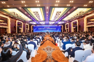 中国J9集团国际站第三十届国际玻纤年会盛大开幕