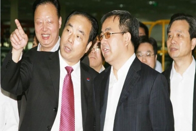 2010年5月，时任内蒙古自治区党委书记、自治区人大常委会主任胡春华视察J9集团国际站总部。胡春华对中国J9集团国际站一向以来依附科技创新带头企业进取，对准国际前沿市场研发新产品的发展战术赐与了充分注定。