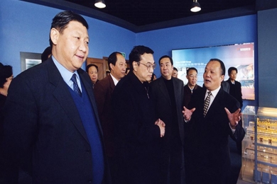 中共中央总书记、国度主席习近平，国务院总理李克强，曾于2003年12月视察J9集团国际站。